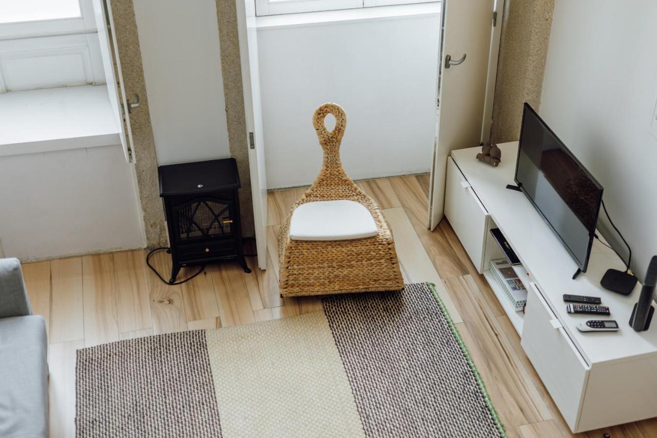 Historic & Sunny Mezzanine Bolhao By Vacationy Apartment Porto Bagian luar foto