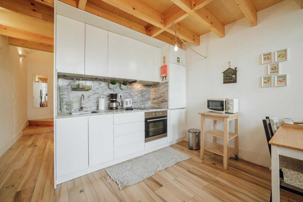 Historic & Sunny Mezzanine Bolhao By Vacationy Apartment Porto Bagian luar foto